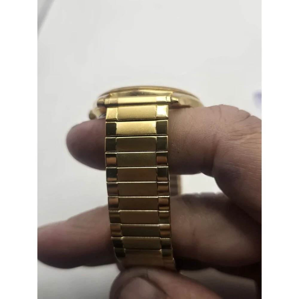 Seiko Men's Vintage Day/Date Gold Tone Quartz Watch 7N43-9048. New Band + Batt.